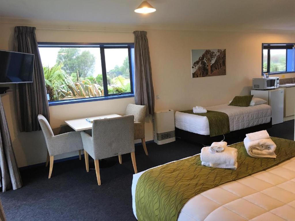 Haast River Motels & Holiday Park Exterior photo