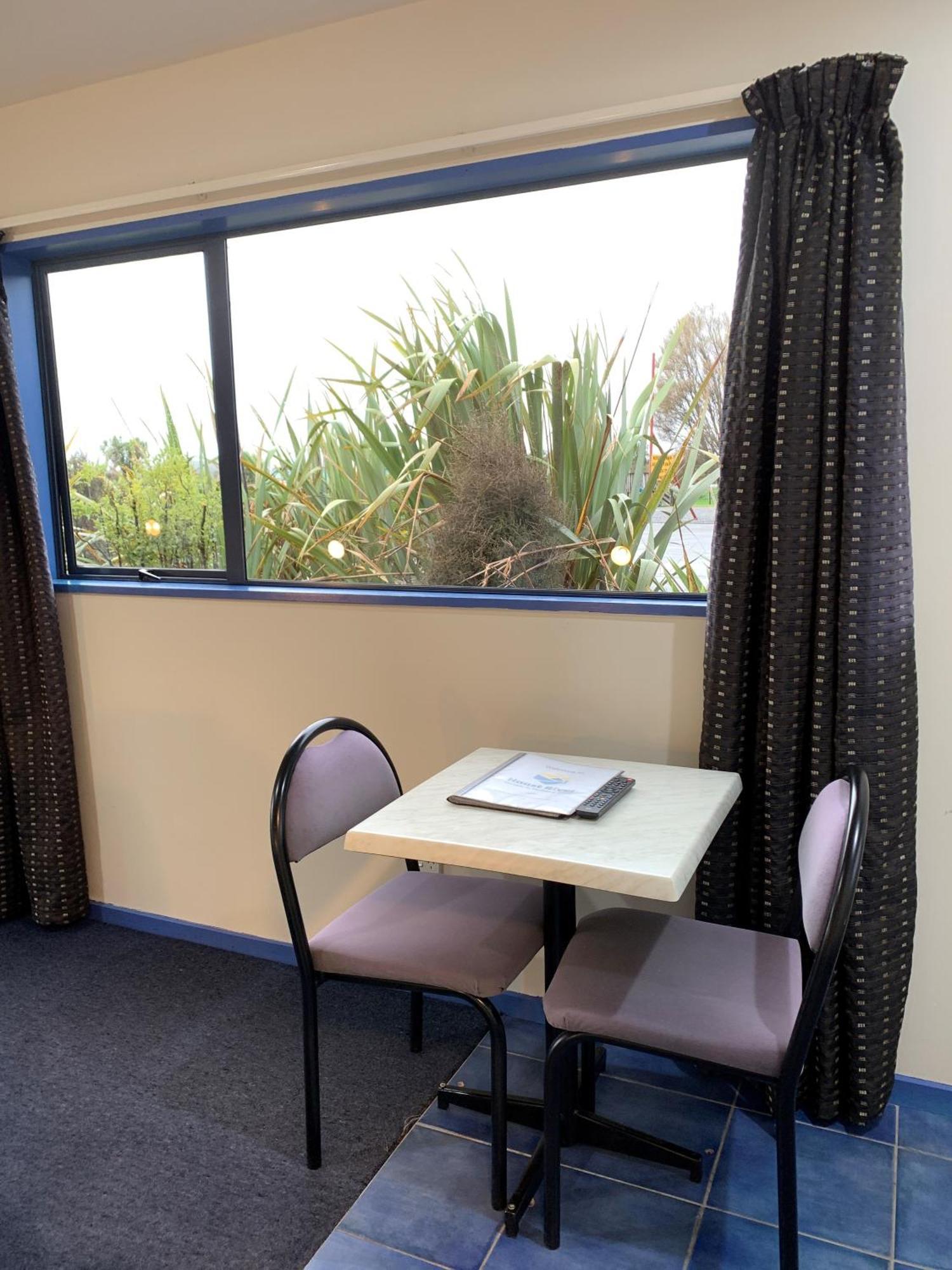 Haast River Motels & Holiday Park Exterior photo